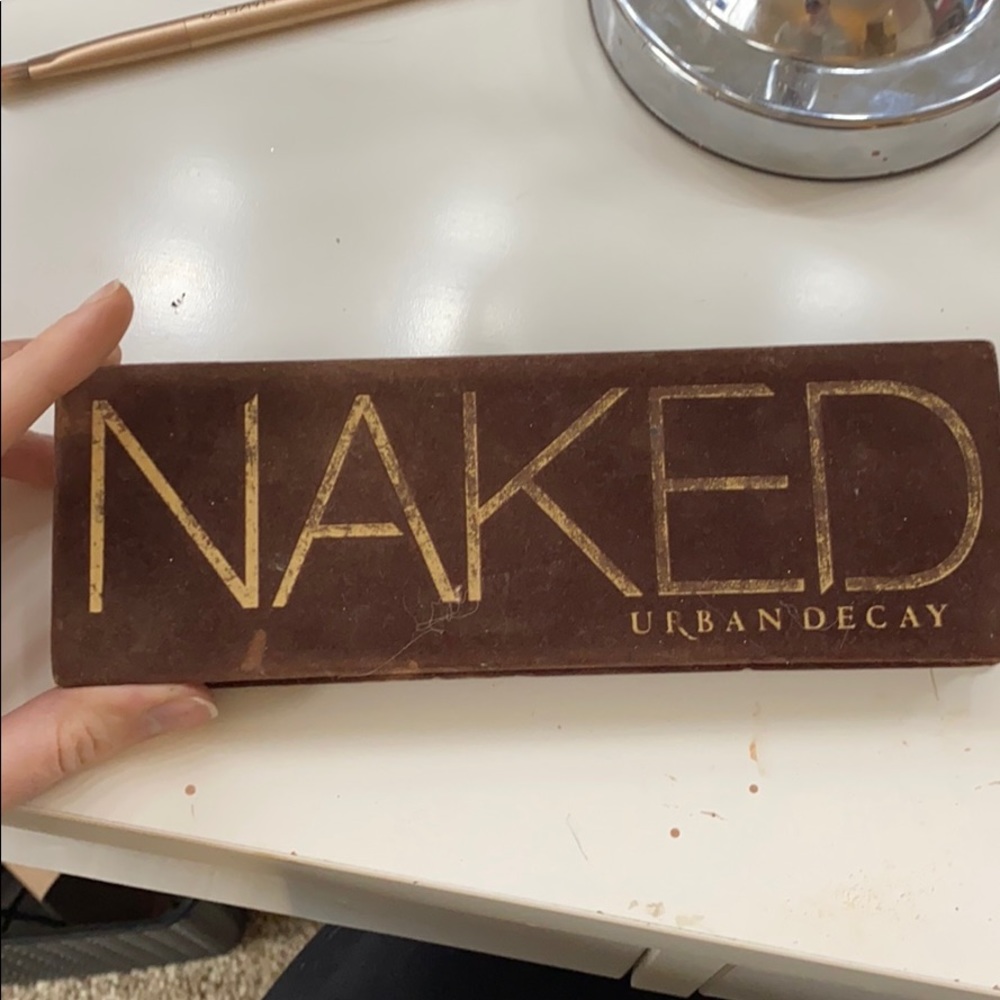 naked pallete
